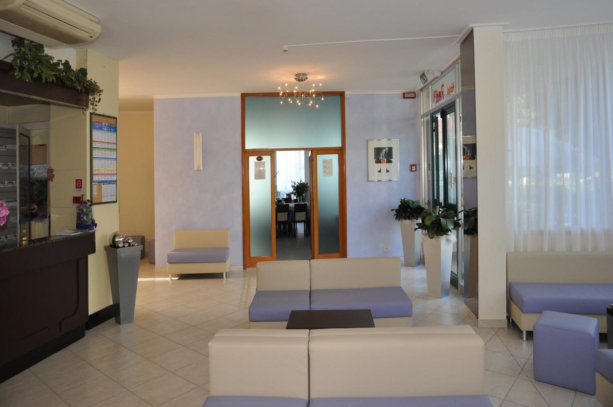 Hotel Real Cervia Exterior photo