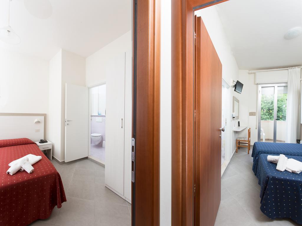 Hotel Real Cervia Exterior photo