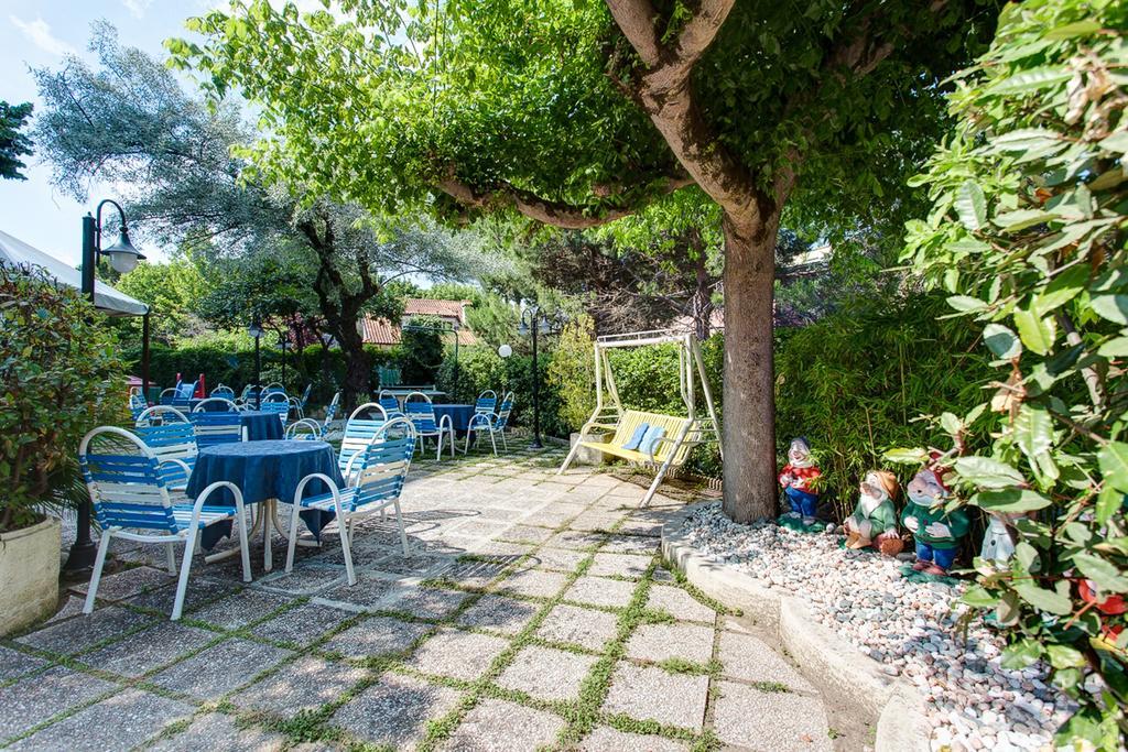 Hotel Real Cervia Exterior photo