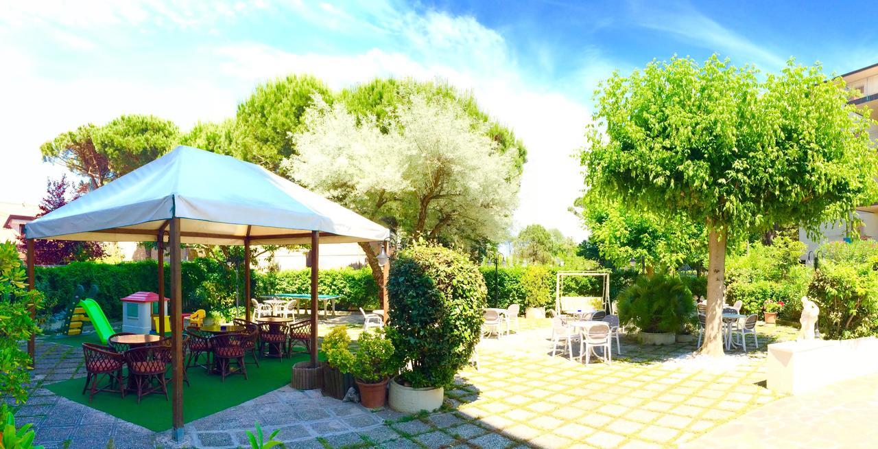 Hotel Real Cervia Exterior photo
